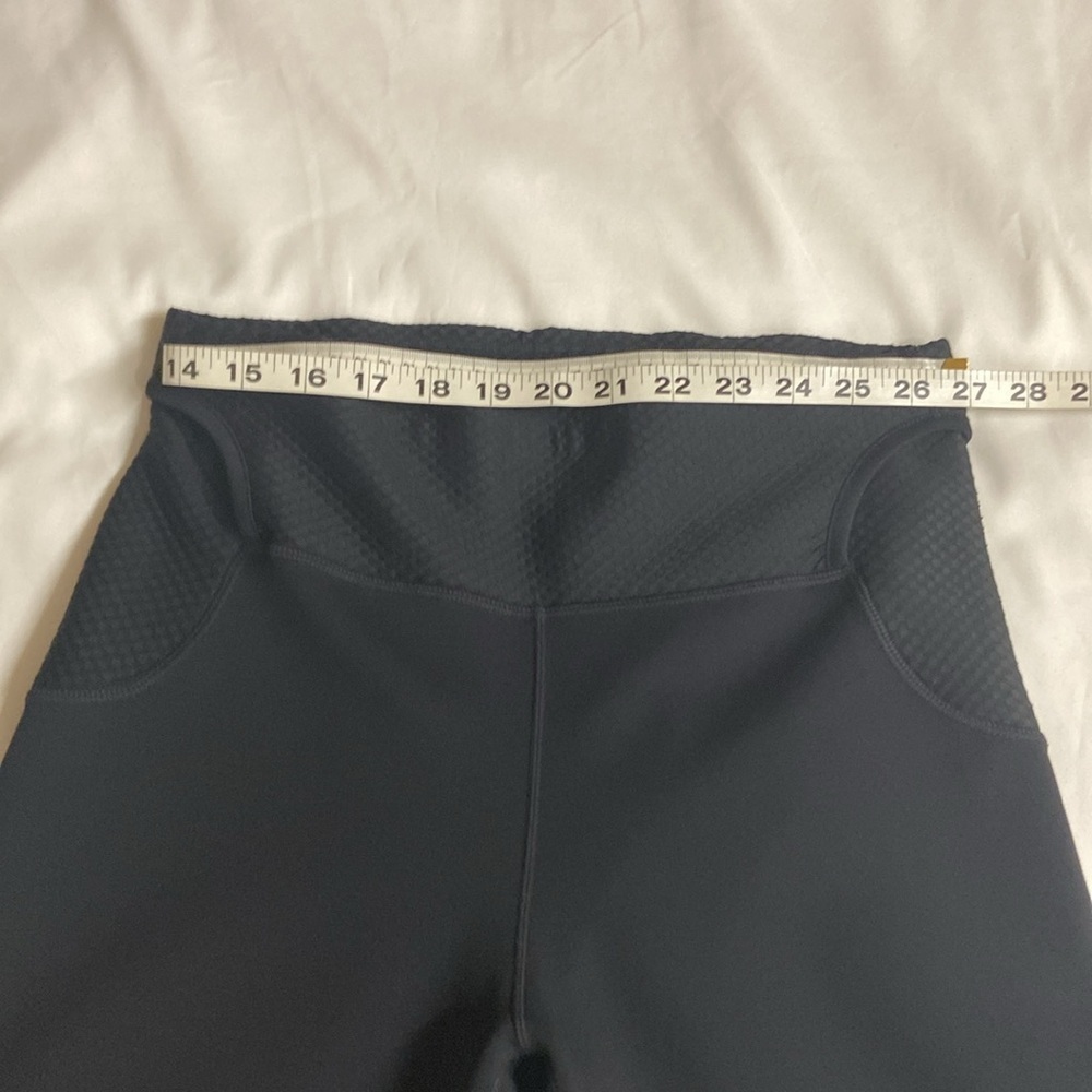 Nike.Women’s,Black Tights.Size-Large. - Picture 3 of 13